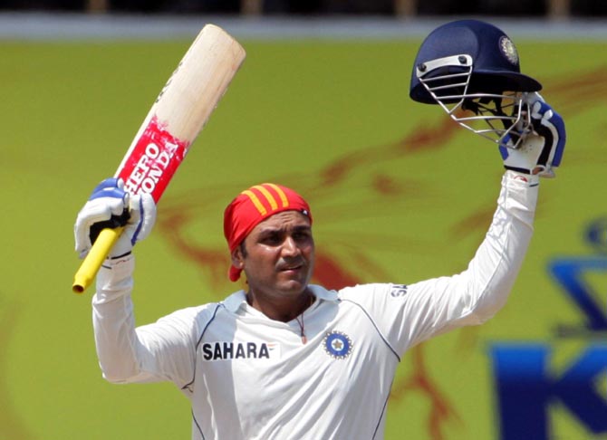 Virender Sehwag 83 runs off just 68 balls england