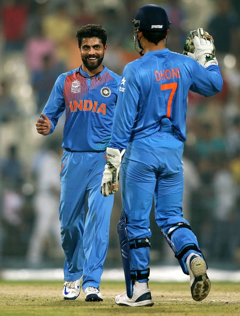 Ravindra Jadeja with Dhoni