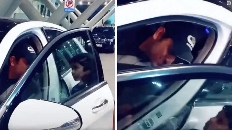 Dhoni stopped his car to interact with a young fan