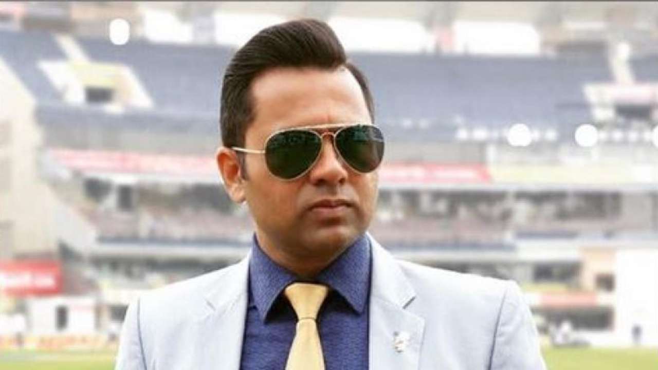 Aakash Chopra 100 m six 8 runs