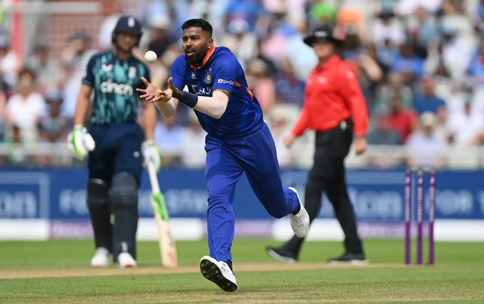 hardik pandya bowling